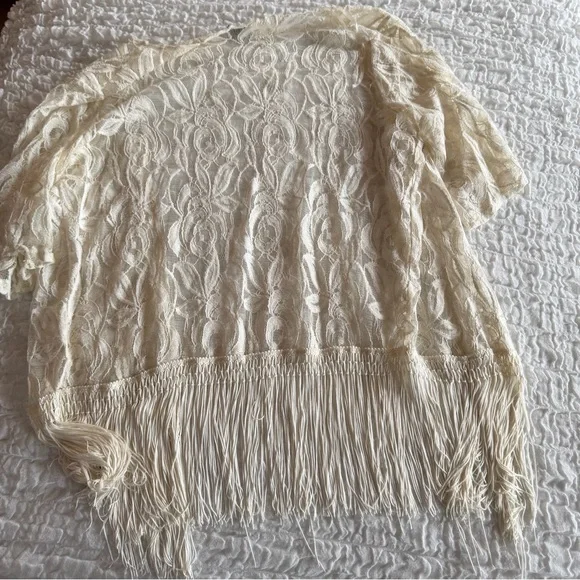 Daytrip Anthropologie Lace Fringe Kimono Cardigan XL Boho Festival - Picture 9 of 9